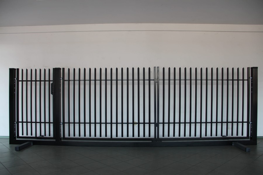 ZESTAW BRAMA DWUSKRZYDŁOWA 4,00M FURTKA SŁUPKI AKCESORIA POLBRAM K