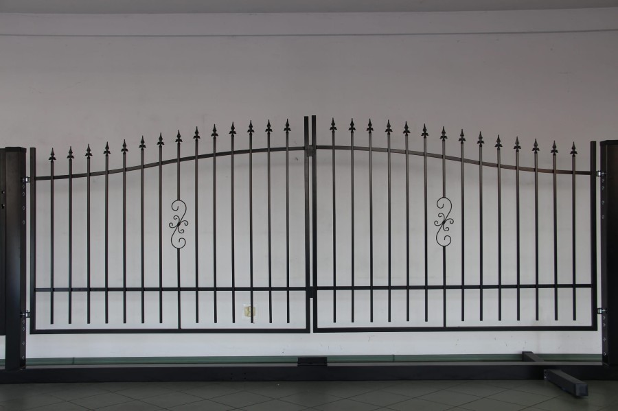 ZESTAW BRAMA DWUSKRZYDŁOWA 3,50M FURTKA SŁUPKI AKCESORIA TUNIS POLBRAM